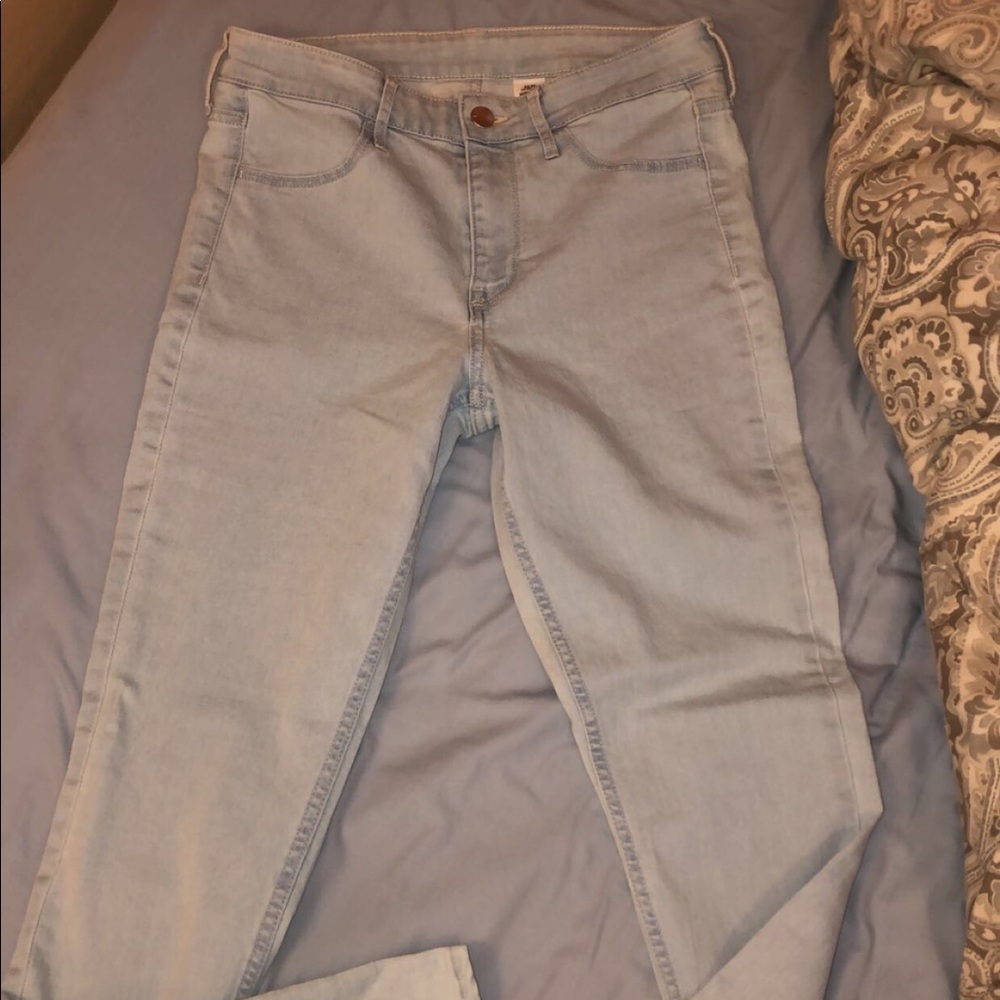 Light Wash Jeans